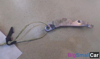 Планка распорная тормозного механизма левая от Chevrolet Cobalt 2012-2015 - купить Абинске