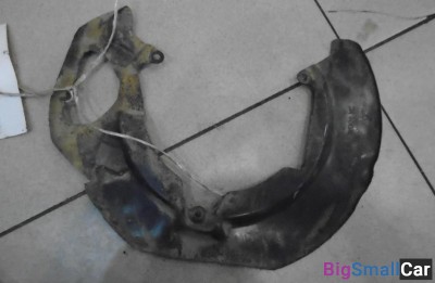 Пыльник тормозного диска передний правый от Mazda 3 BK 2003-2009 - купить Абинске