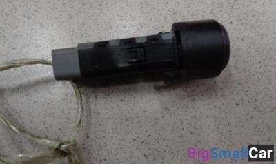 Кнопка обогрева сидений передняя правая от Ssang Yong Actyon 2005-2010 - купить Абинске