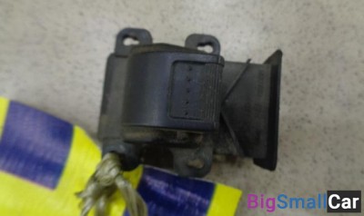 Кнопка стеклоподъемника от Honda Fit 2001-2008 - купить Абинске