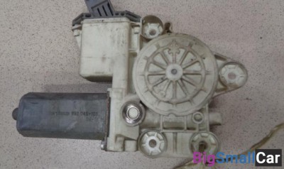 Моторчик стеклоподъемника задний правый от Toyota Avensis 2 2003-2009 - купить Абинске