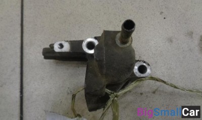 Кронштейн (сопут. товар) от Honda Fit 2001-2008 - купить Абинске