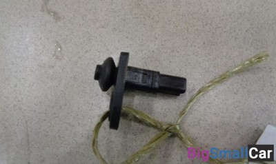 Выключатель концевой от Hyundai Santa Fe Classic SM 2000-2012 - купить Абинске