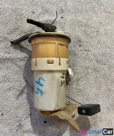 Насос топливный Toyota Funcargo 2NZ - купить Абинске