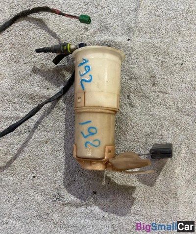 Насос топливный Nissan moko K6A - купить Абинске