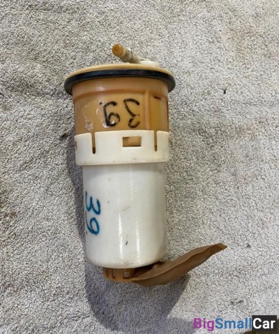 Насос топливный Тойота Функарго Toyota Funcargo - купить Абинске