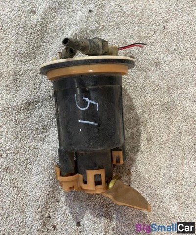 Насос топливный Mitsubishi LancerCedia - купить Абинске