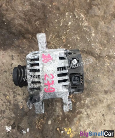 Генератор Toyota Auris - купить Абинске