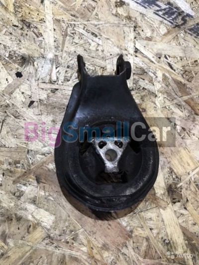 Подушка подрамника Mazda 3 BL 09-13
